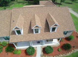 10 Brandenburg Ln, Huntsville, TX 77340