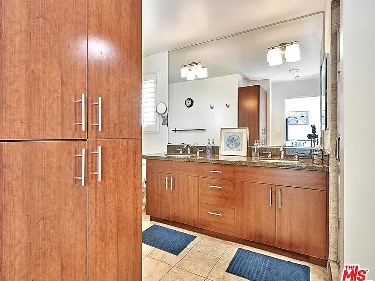 2864 Sunset Pl #206 — Photo 21