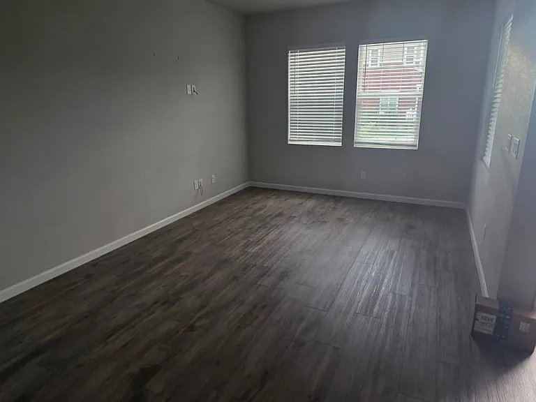 5331 Mountain Vista Hts — Photo 7