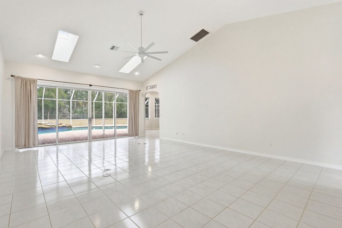1979 Hazen Rd, Deland, FL 32720 | MLS #V4947168 | Zillow
