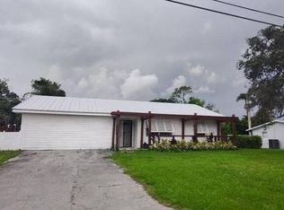 996 SW 29th Ter, Palm City, FL 34990