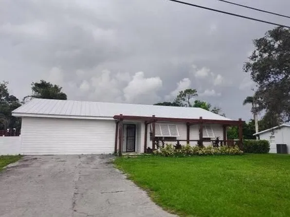 996 SW 29th Ter, Palm City, FL 34990