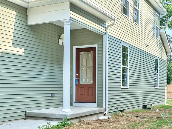3rd image of 417 Morris Blvd