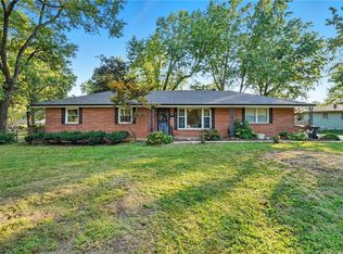 500 W Walnut St, Blue Springs, MO 64014