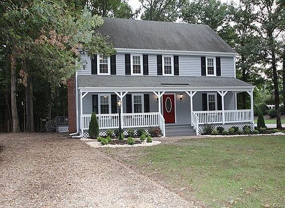 2nd image of 1801 Poplar Forest Ct