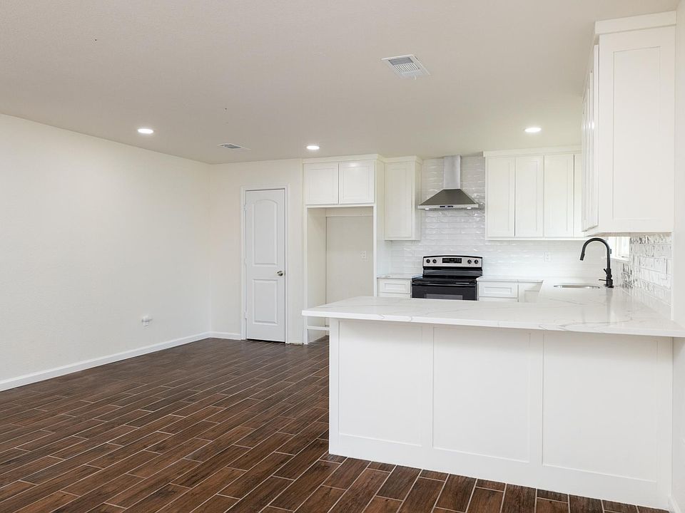 3743 Canada Dr, Dallas, TX 75212 Zillow