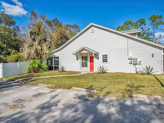 2nd image of 1500 Rivers Edge Dr