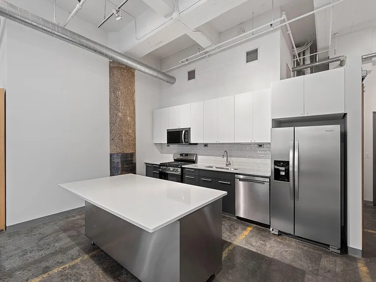 700 Washington Ave N #208 — Photo 6