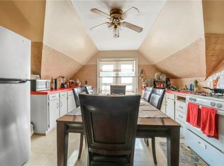 276 Lonsdale Ave Floor 4, Pawtucket, RI 02860