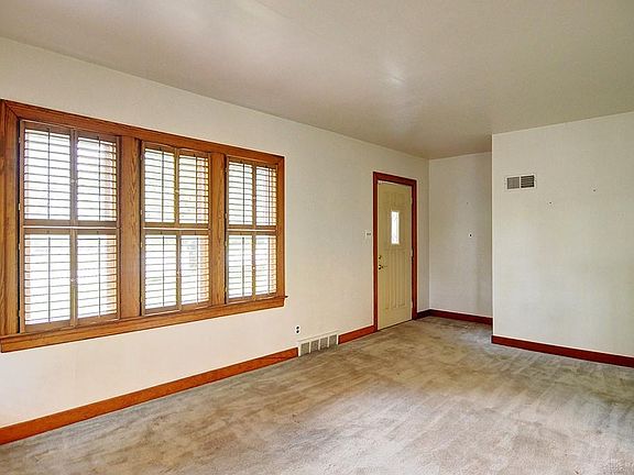 2nd image of 4301 Central Ave