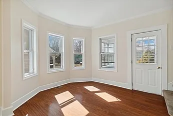 Spacious 3-Bedroom Unit in Taunton, MA — Photo 4