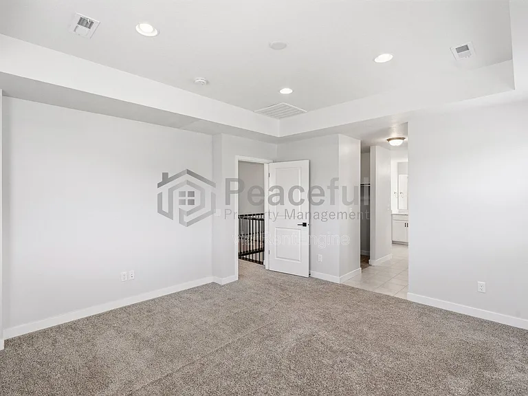 2102 W 3250 S — Photo 7