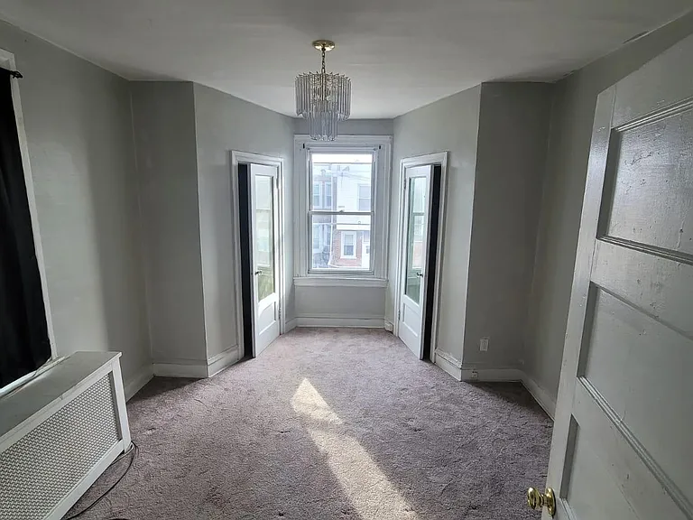 5424 Diamond St #2 — Photo 6