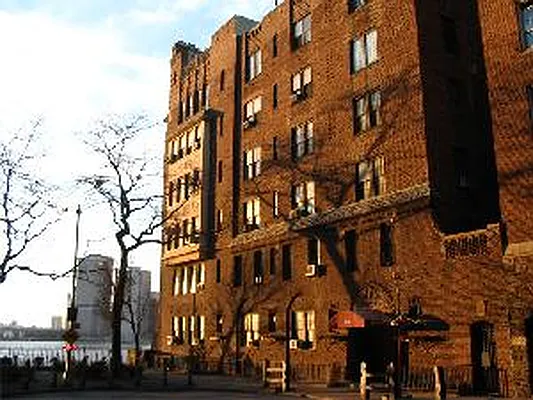 Rented by Corcoran | media 16