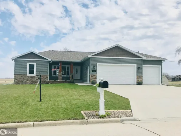 421 11th St NE, Clarion, IA 50525