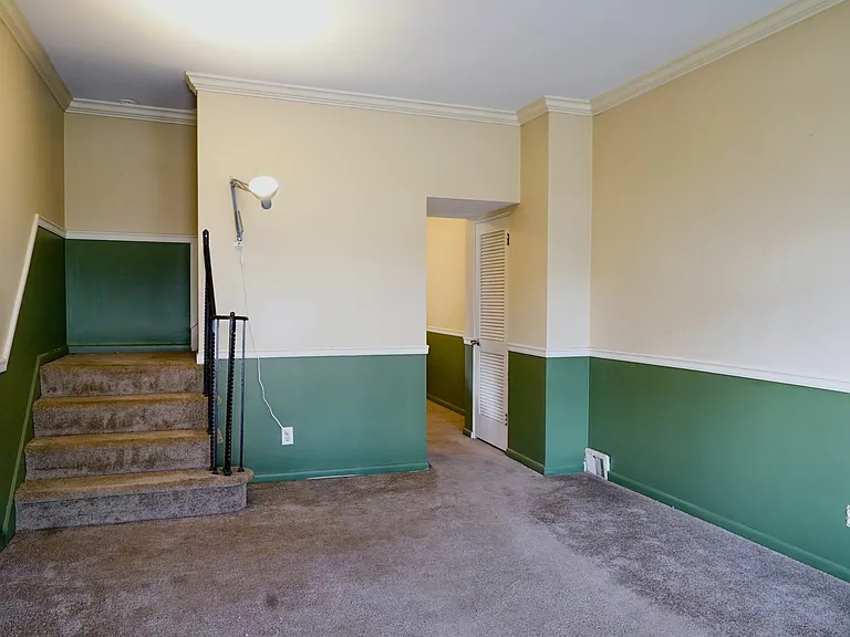1731 Kenneth Ave #A — Photo 2