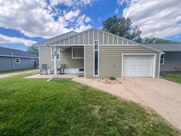 1010 Main St, Alma, NE 68920