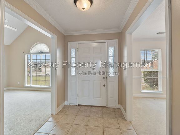 3rd image of 3495 Essex Pl