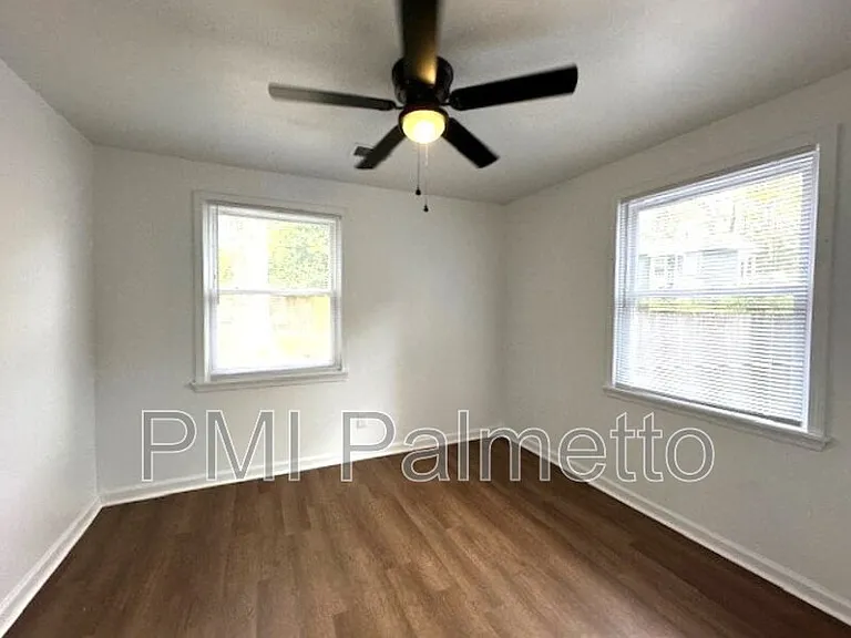 1319 Hendrix St — Photo 12