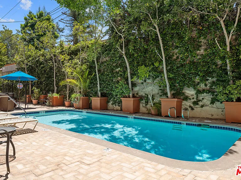 1277 S Beverly Glen Blvd #408 — Photo 4