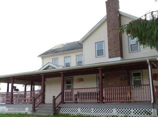 15043 Grove Rd, Garrettsville, OH 44231