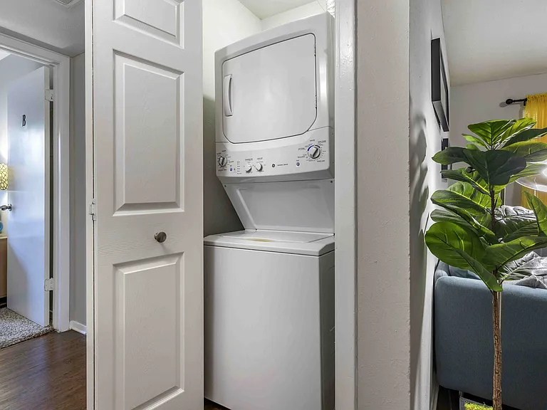 In-Unit Washer and Dryer