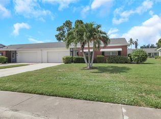 7032 Cedarhurst DR, FORT MYERS, FL 33919