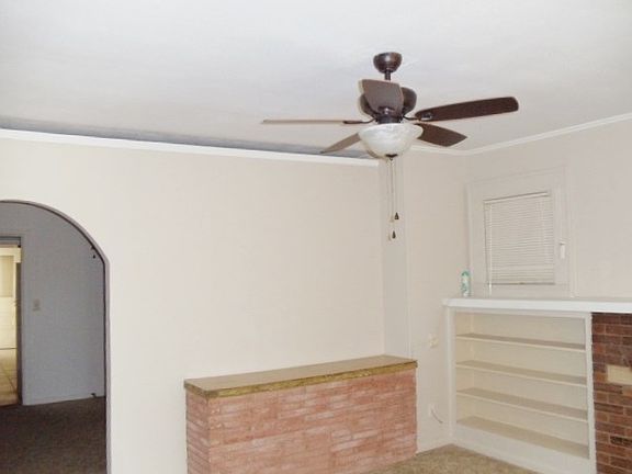 4th image of 1225 S Chadbourne St
