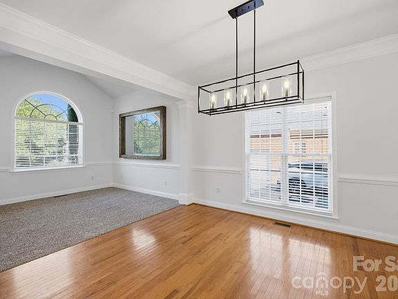 5th image of 11646 Red Falcon Ct
