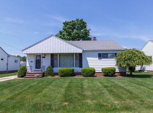 1716 Bellingham Rd, Mayfield Heights, OH 44124