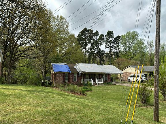 3rd image of 58 Manley Dr
