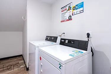 Rented by Rennit Inc.