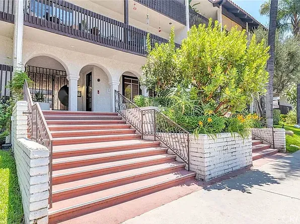 5334 Lindley Ave Unit 137, Encino, CA 91316