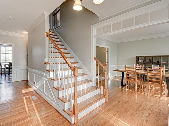4th image of 1752 Curraghmore Rd