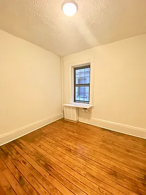 Rented by CMV Realty Inc. | media 12