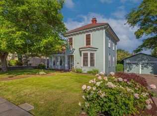 756 B St, Petaluma, CA 94952