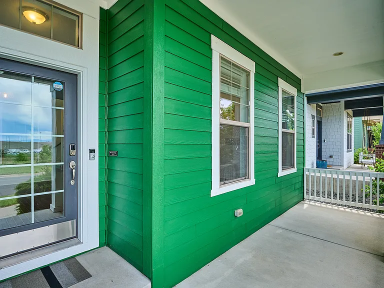 4988 Trenton St — Photo 3
