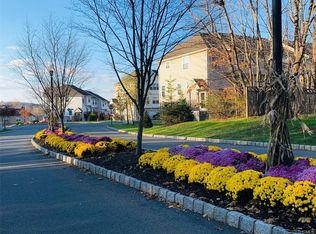 2 Silas Seaman St, Monroe, NY 10950
