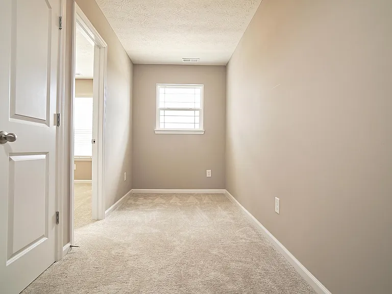 8709 Rowling Way — Photo 28