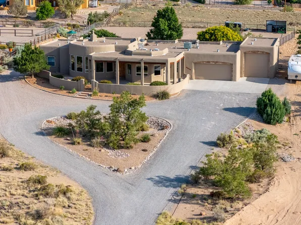 9606 Elena Dr NE, Albuquerque, NM 87122