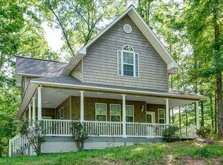 765 Village Rd, Murphy, NC 28906