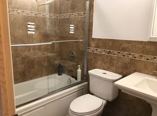 2326 Amherst St, East Meadow, NY 11554
