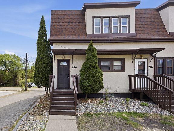 4th image of 214-216 12th St S