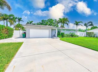 11035 Huron Rd, Saint Petersburg, FL 33708