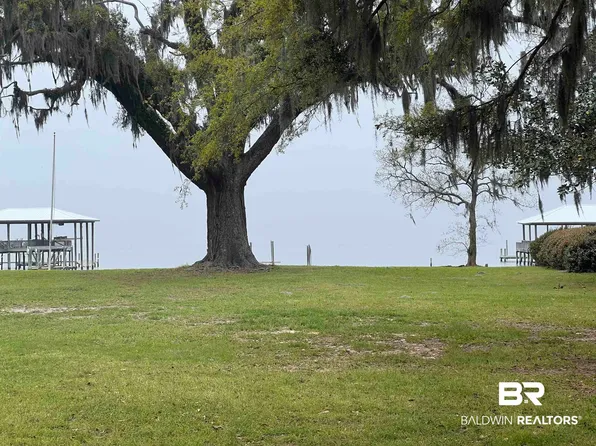 16561 Scenic Highway 98, Fairhope, AL 36532