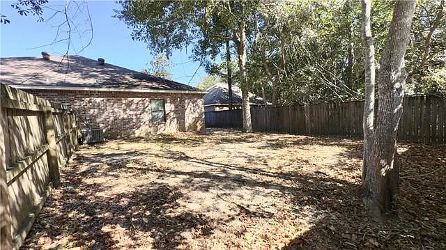126 Pear St #A — Photo 16