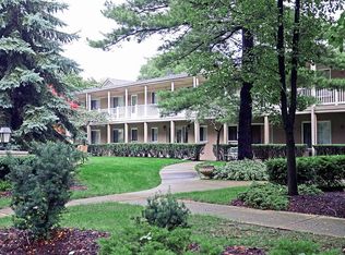 475 S Adams Rd APT 7-1, Birmingham, MI 48009