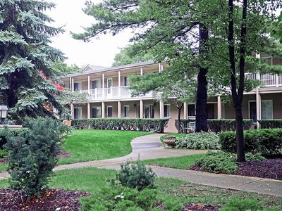 475 S Adams Rd APT 7-1, Birmingham, MI, 48009
