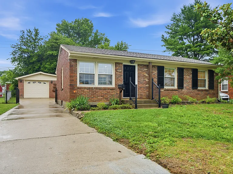 3520 Saint Edwards Dr — Photo 6