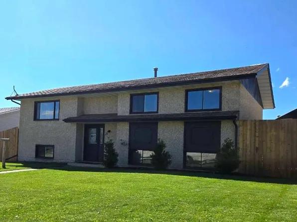 21 E Pan Am St, Swan Hills, AB T0G 2C0